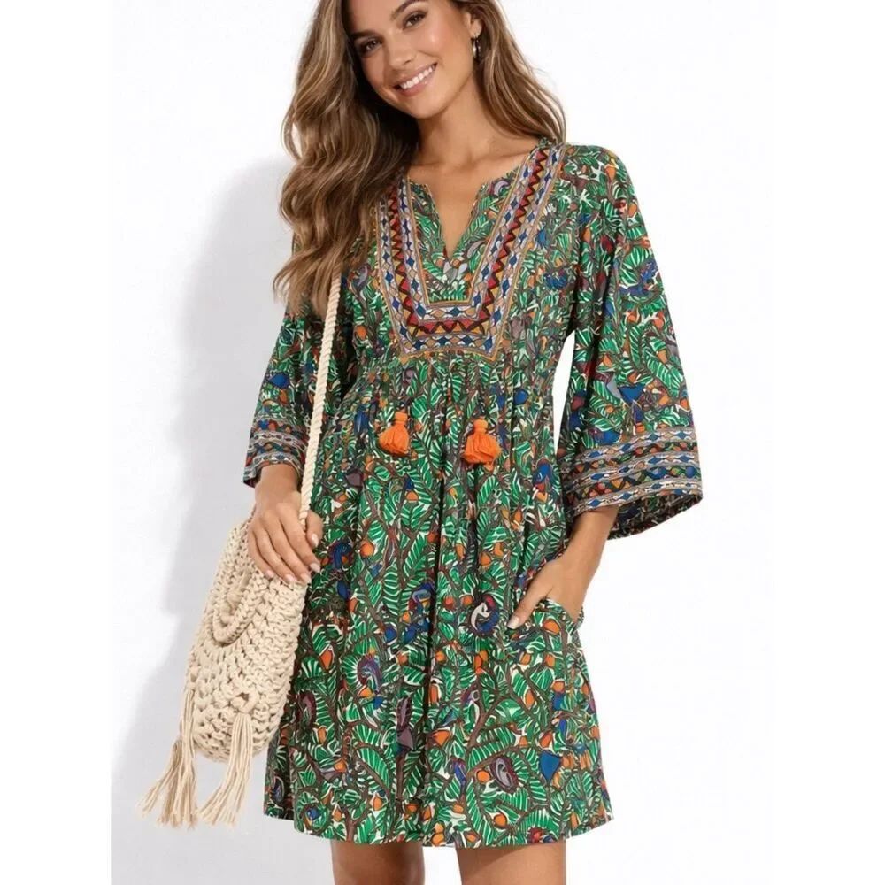 NWT Tory Burch Embroidered Tropical Print Tassel